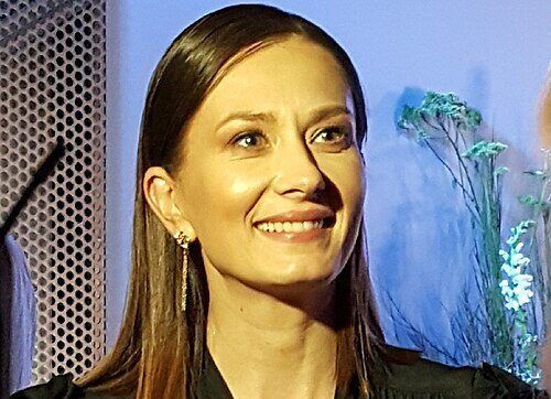 Anita Sokołowska podczas publicznego wydarzenia w 2019 roku; portret archiwalny.