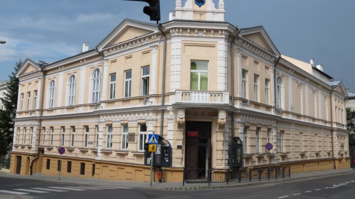 Budynek Centrum Kulturalnego w Przemyślu przy ulicy Konarskiego 9.